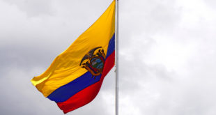Ecuadorianische Flagge auf dem Präsidentenpalast
